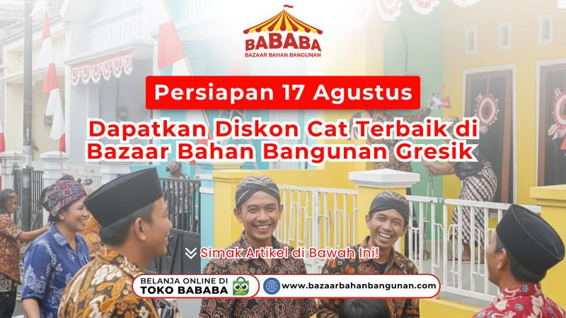 Warga tersenyum dan bersiap menyambut 17 Agustus di depan rumah berwarna cerah, promo diskon cat dari BABABA Gresik